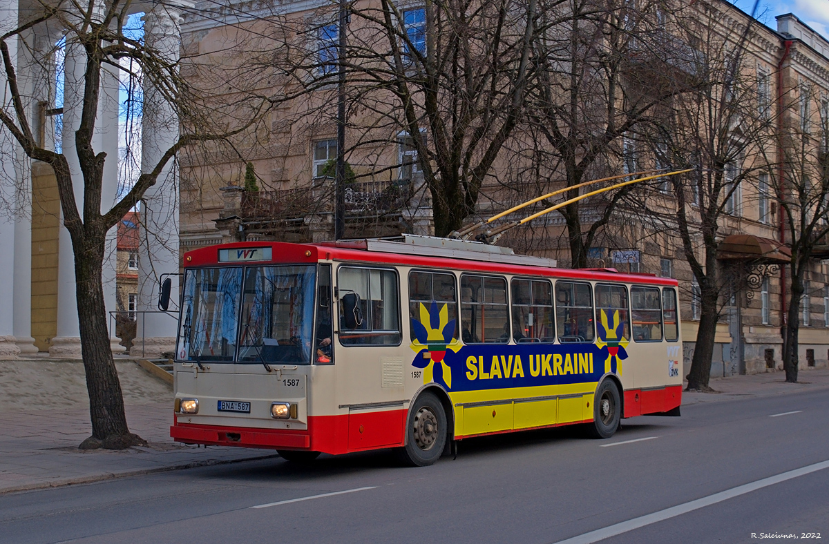 Vilnius, Škoda 14Tr13/6 — 1587