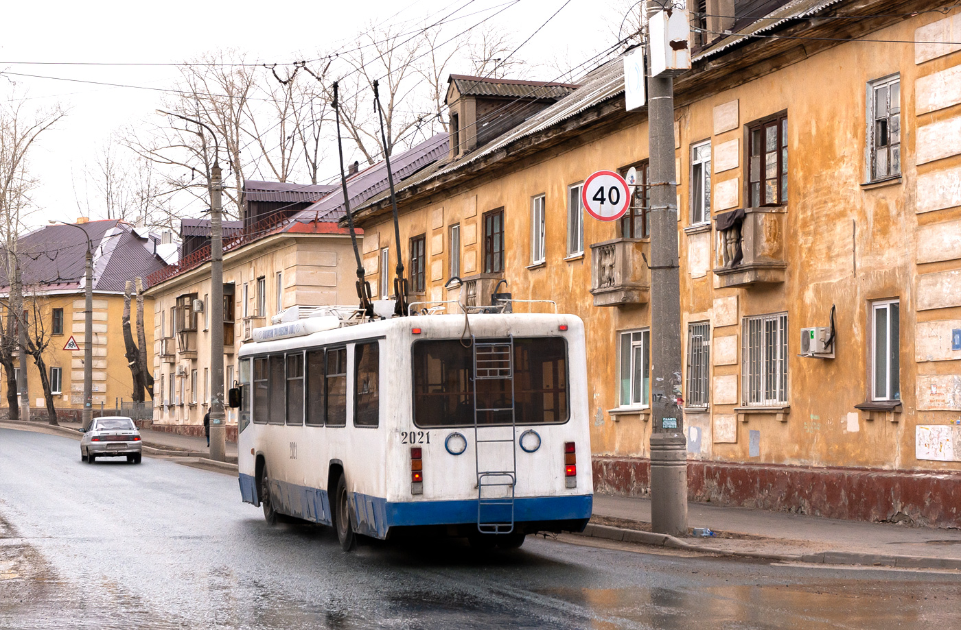 Уфа, БТЗ-52761Т № 2021