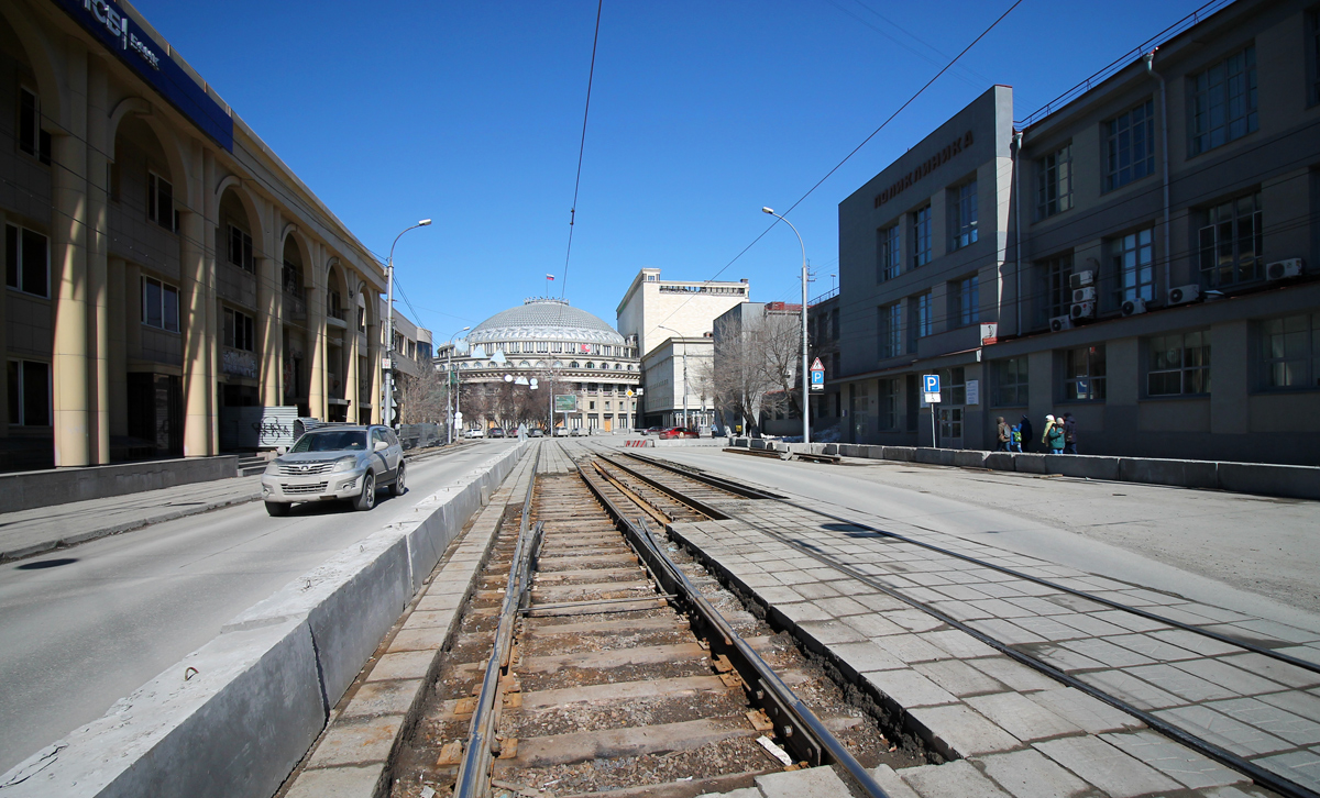 Novosibirsk — Repairs; Novosibirsk — Tram road