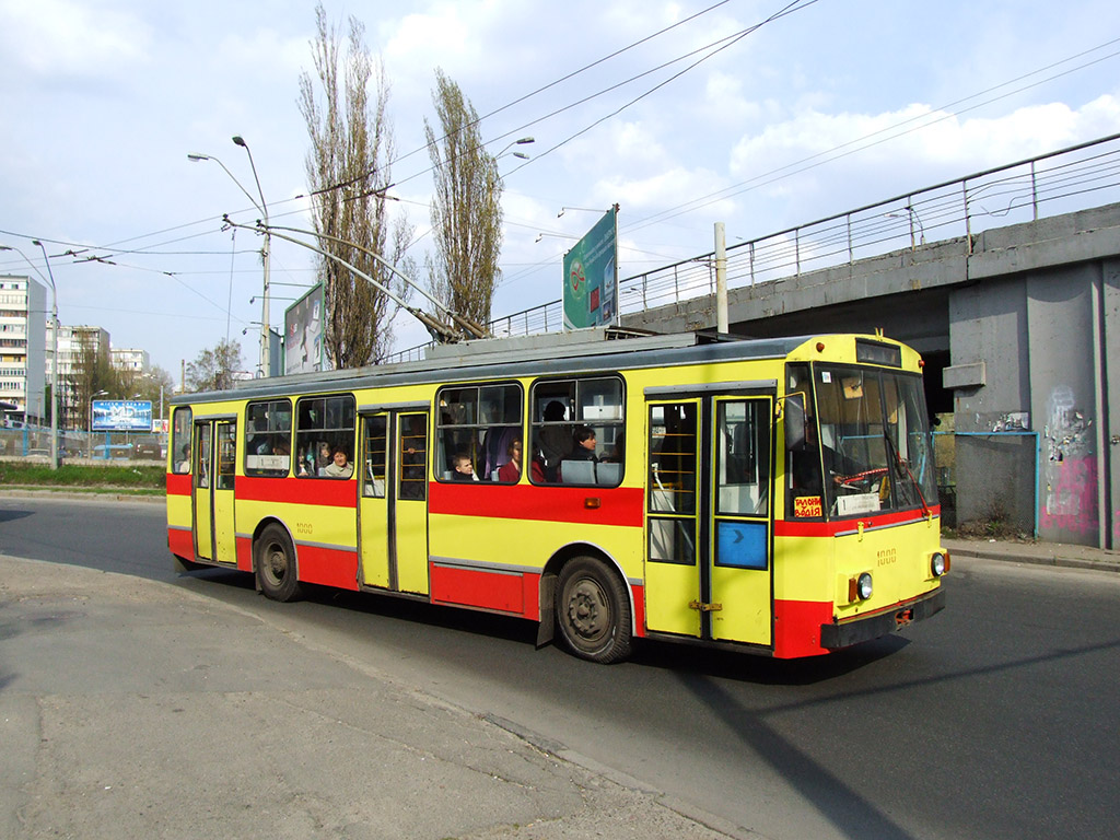 Киев, Škoda 14Tr89/6 № 1000