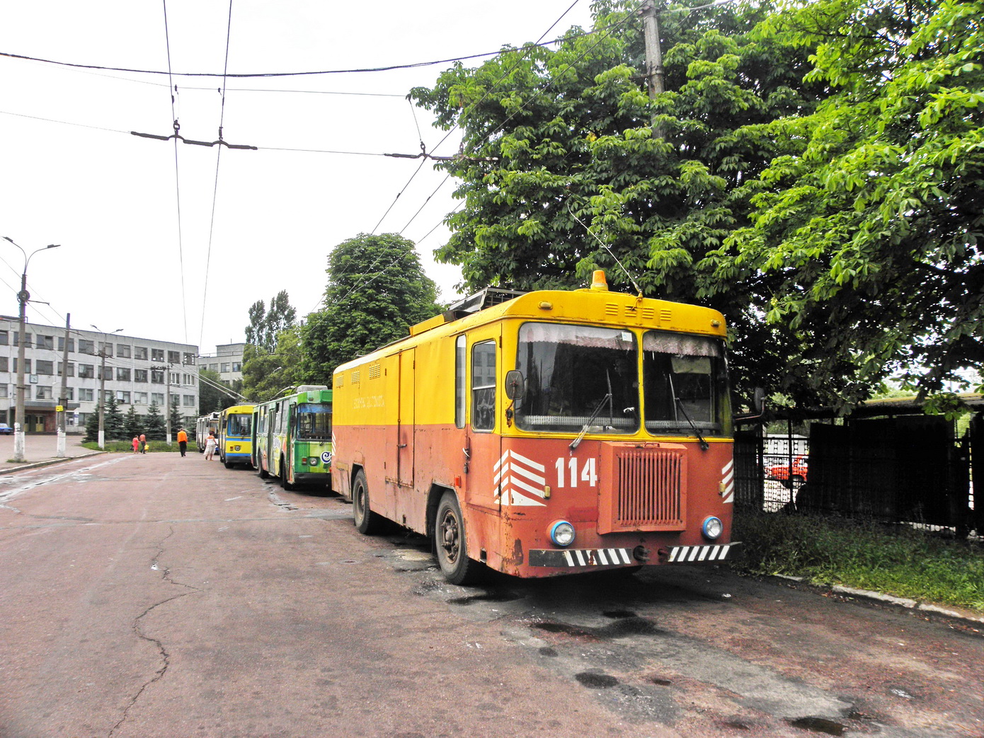 Чернигов, КТГ-1 № 114