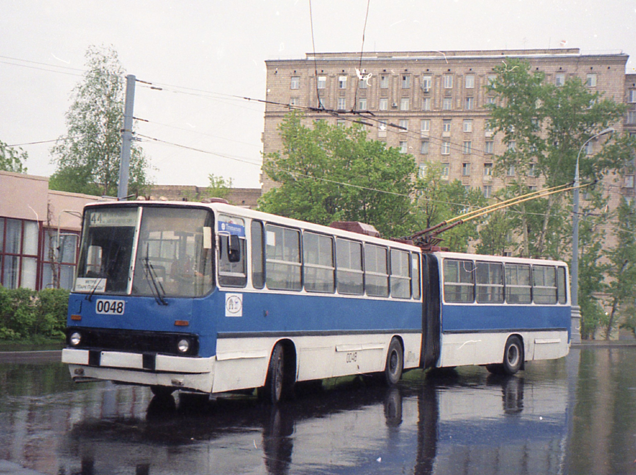 Moskva, SVARZ-Ikarus № 0048