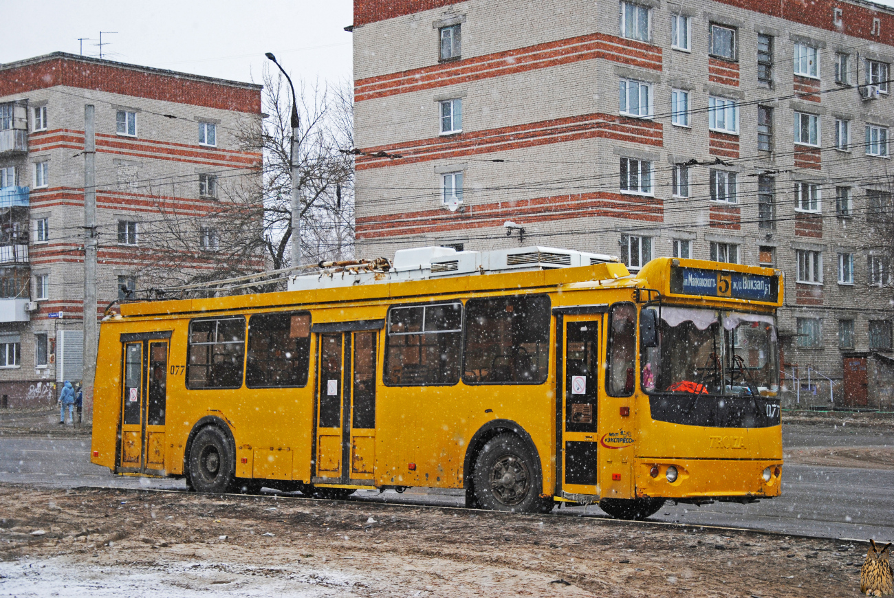 Дзержинск, ЗиУ-682Г-016.02 № 077