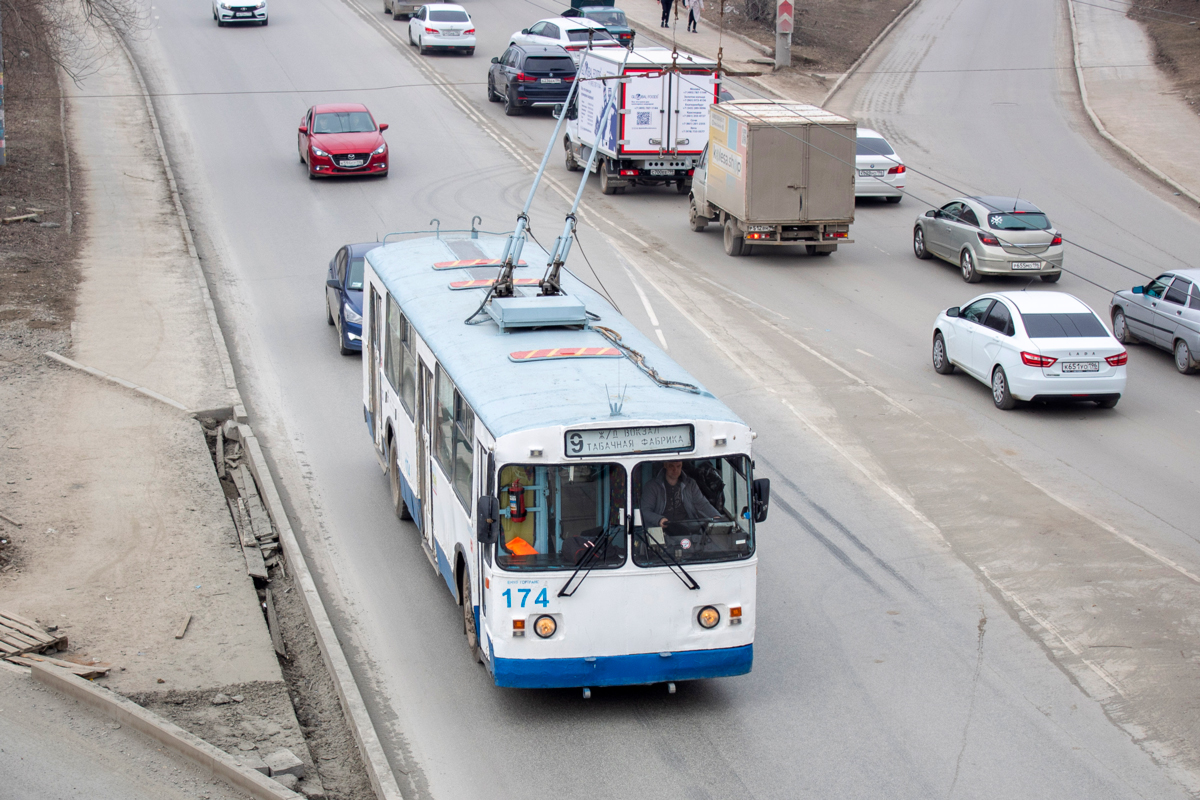 Екатеринбург, ЗиУ-682Г [Г00] № 174