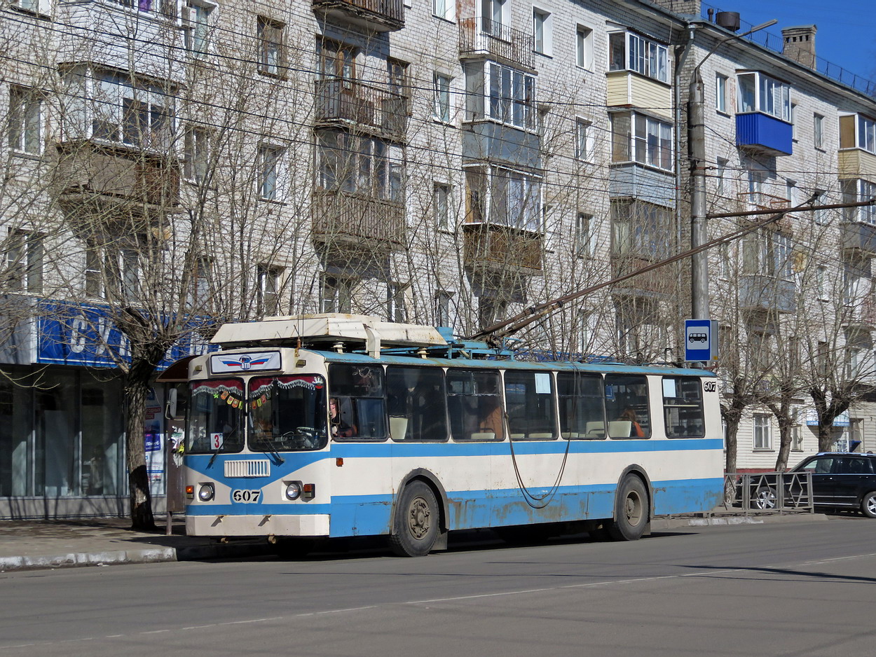 Киров, ЗиУ-682 КР Иваново № 607