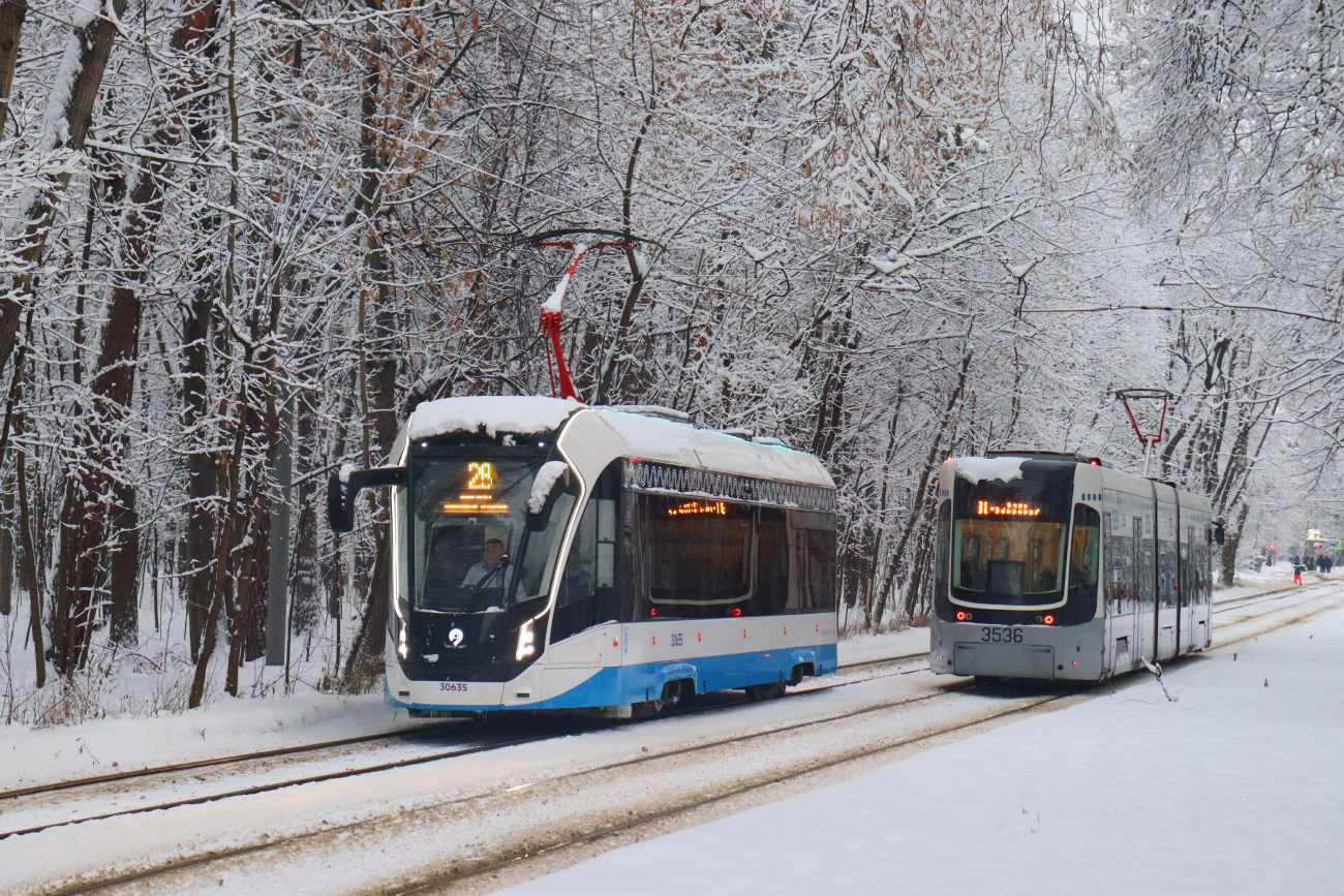Москва, 71-911ЕМ «Львёнок» № 30635; Москва, 71-414 (Pesa Fokstrot) № 3536