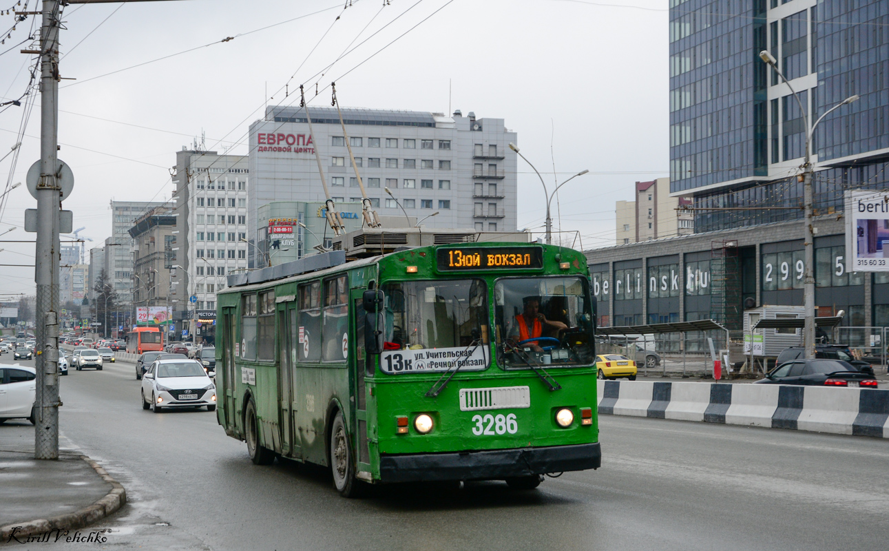 Новосибирск, ЗиУ-52642 № 3286