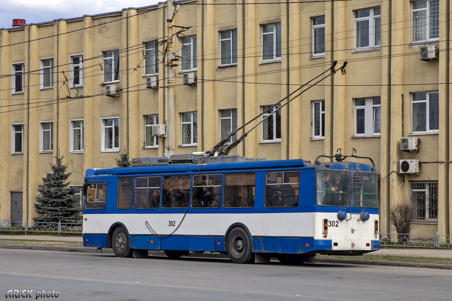 Владимир, ЗиУ-682Г-016.04 № 302