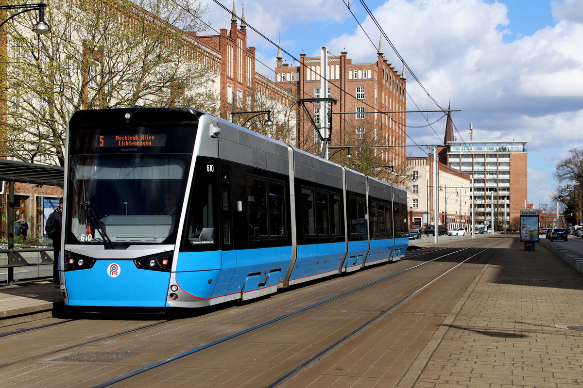 Rostock, Vossloh 6N2 # 610