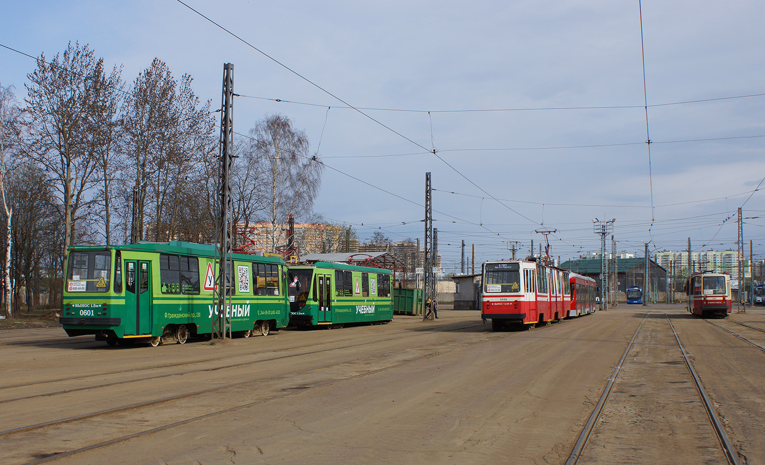 Санкт-Петербург, 71-134К (ЛМ-99КЭ) № 0601; Санкт-Петербург, ЛВС-86К № 0656
