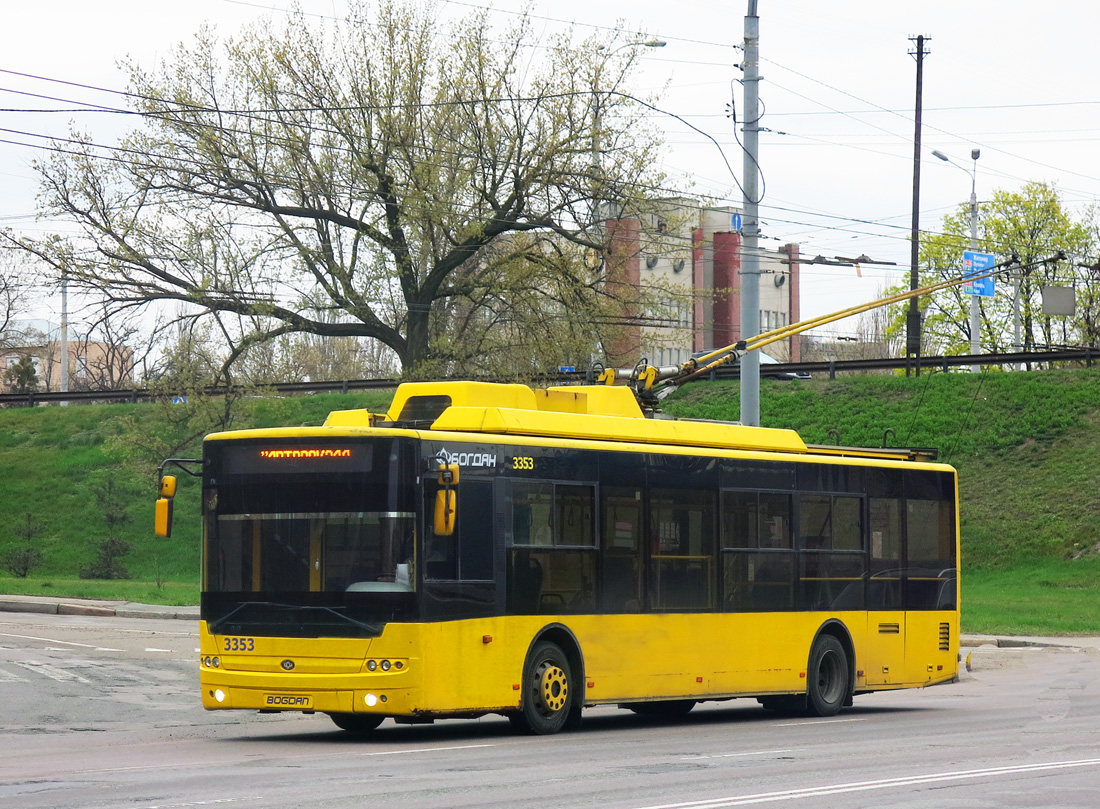 Київ, Богдан Т70110 № 3353