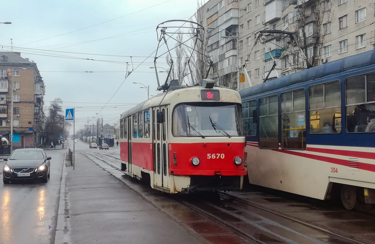 Kiev, Tatra T3SUCS N°. 5670