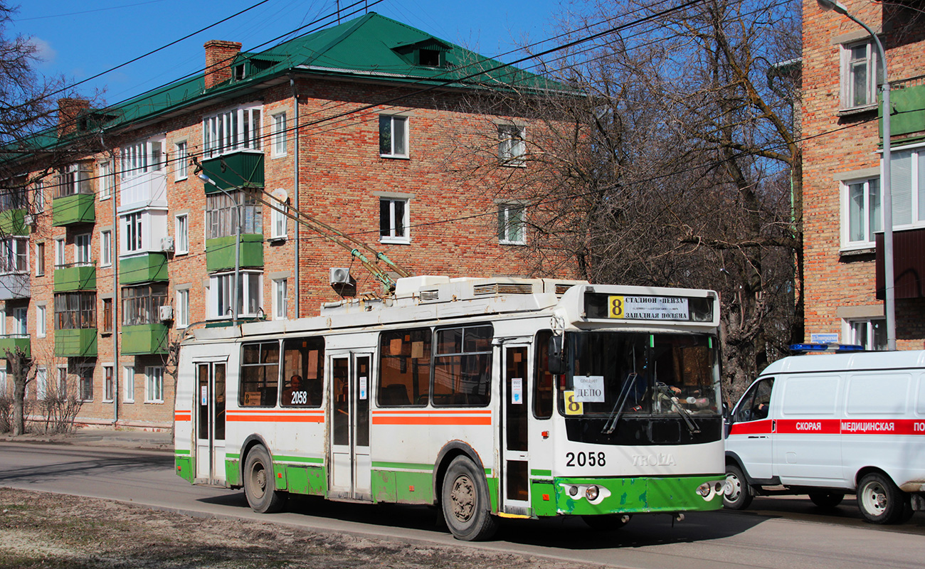 Пенза, ЗиУ-682Г-016.02 № 2058