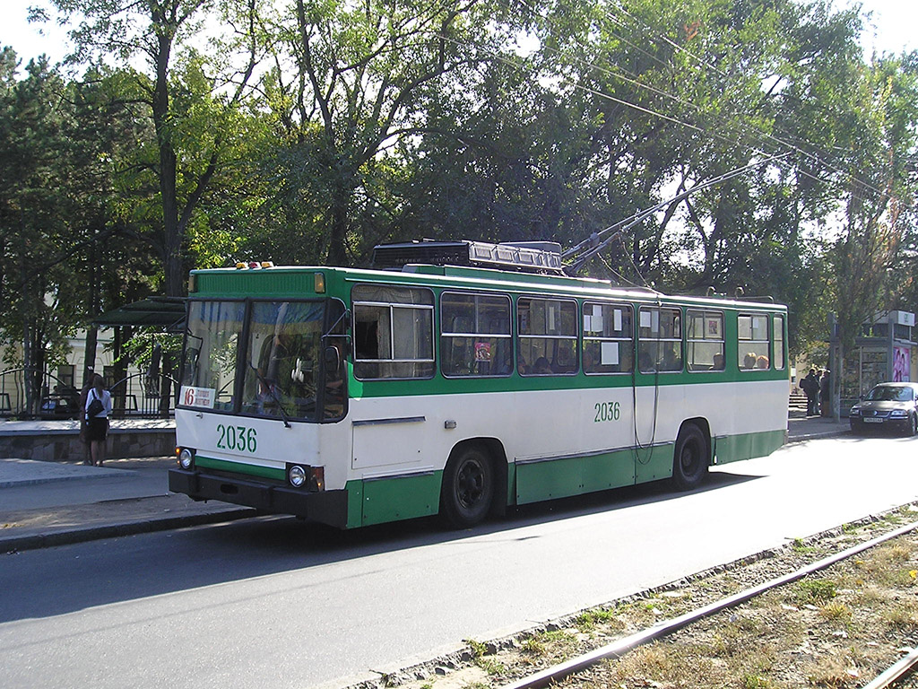 Днепр, ЮМЗ Т1Р (Т2П) № 2036