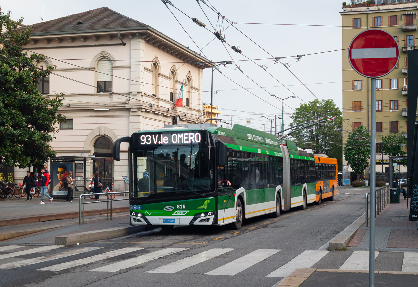 Милан, Solaris Trollino IV 18 Kiepe № 815