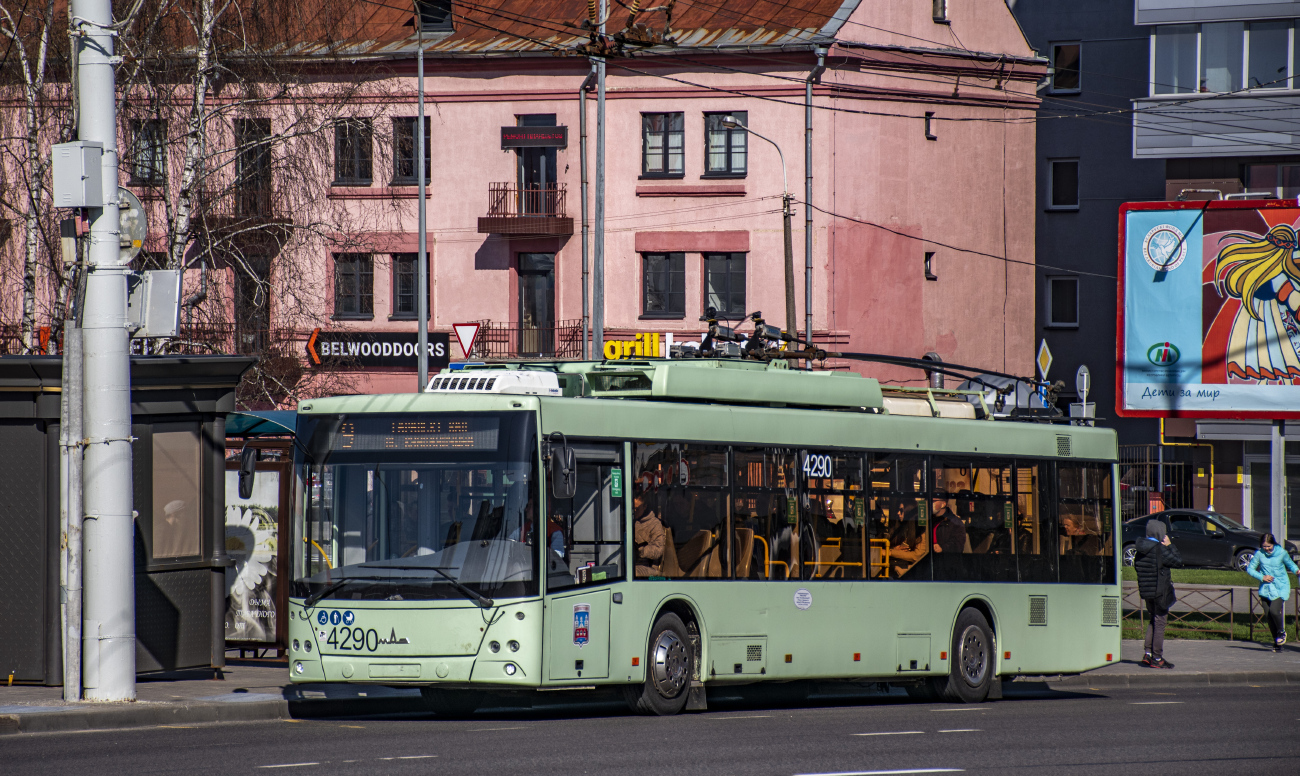 Minsk, MAZ-203T70 č. 4290