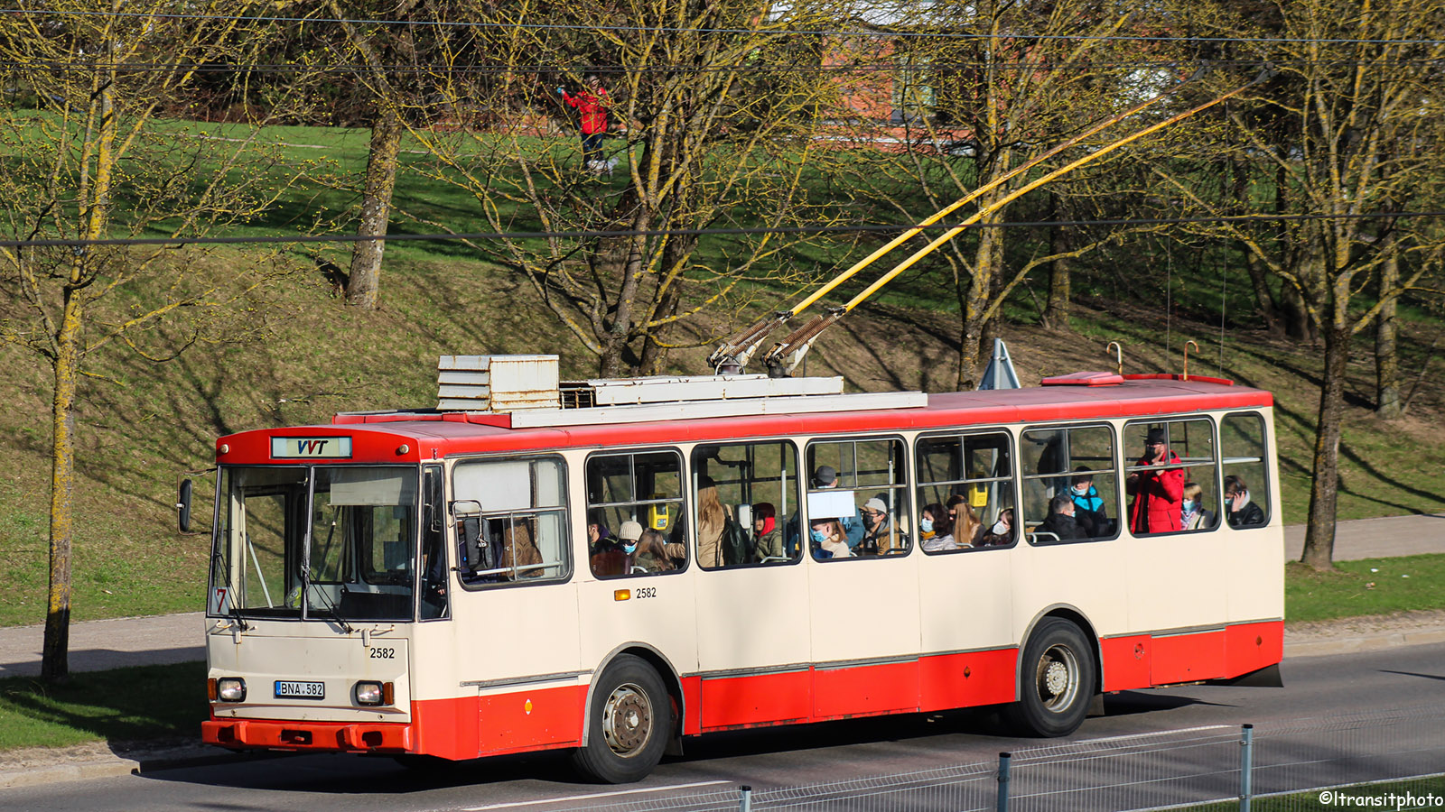 Вильнюс, Škoda 14Tr07 № 2582