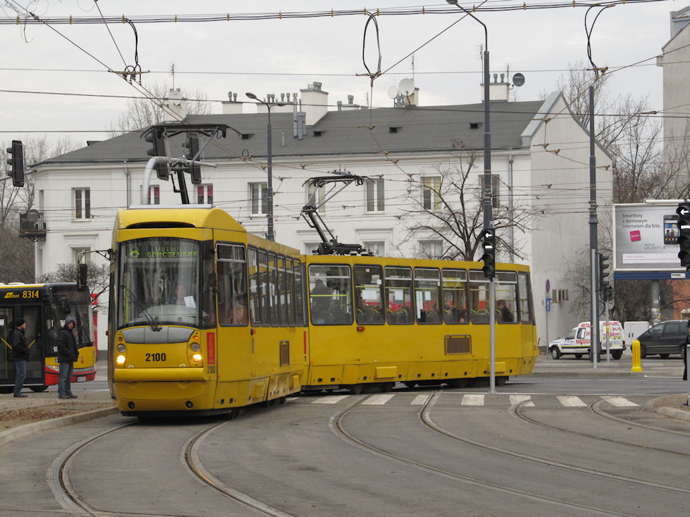 Варшава, Konstal 105N2k/2000 № 2100