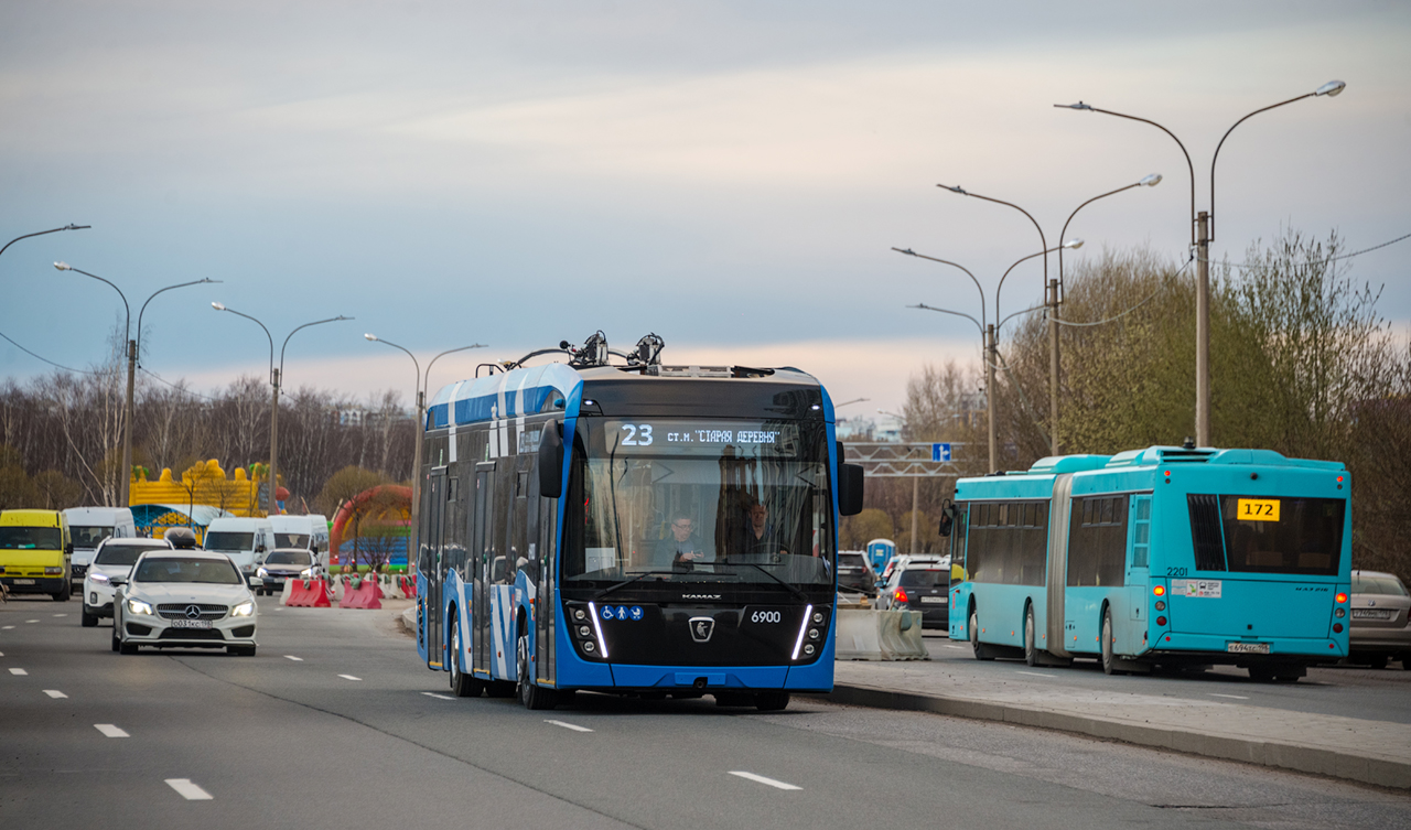 Szentpétervár, КAMАZ-62825 — 6900