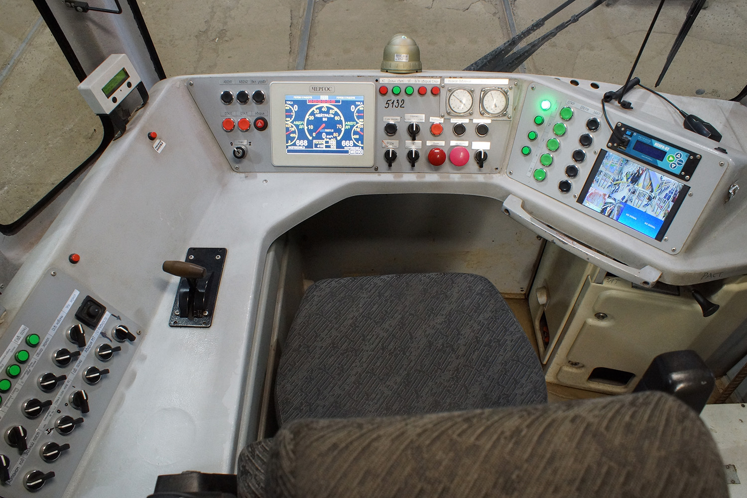 Санкт-Петербург, ЛВС-86М2 № 5132 Санкт-Петербург, ЛВС-86М2 № 5132