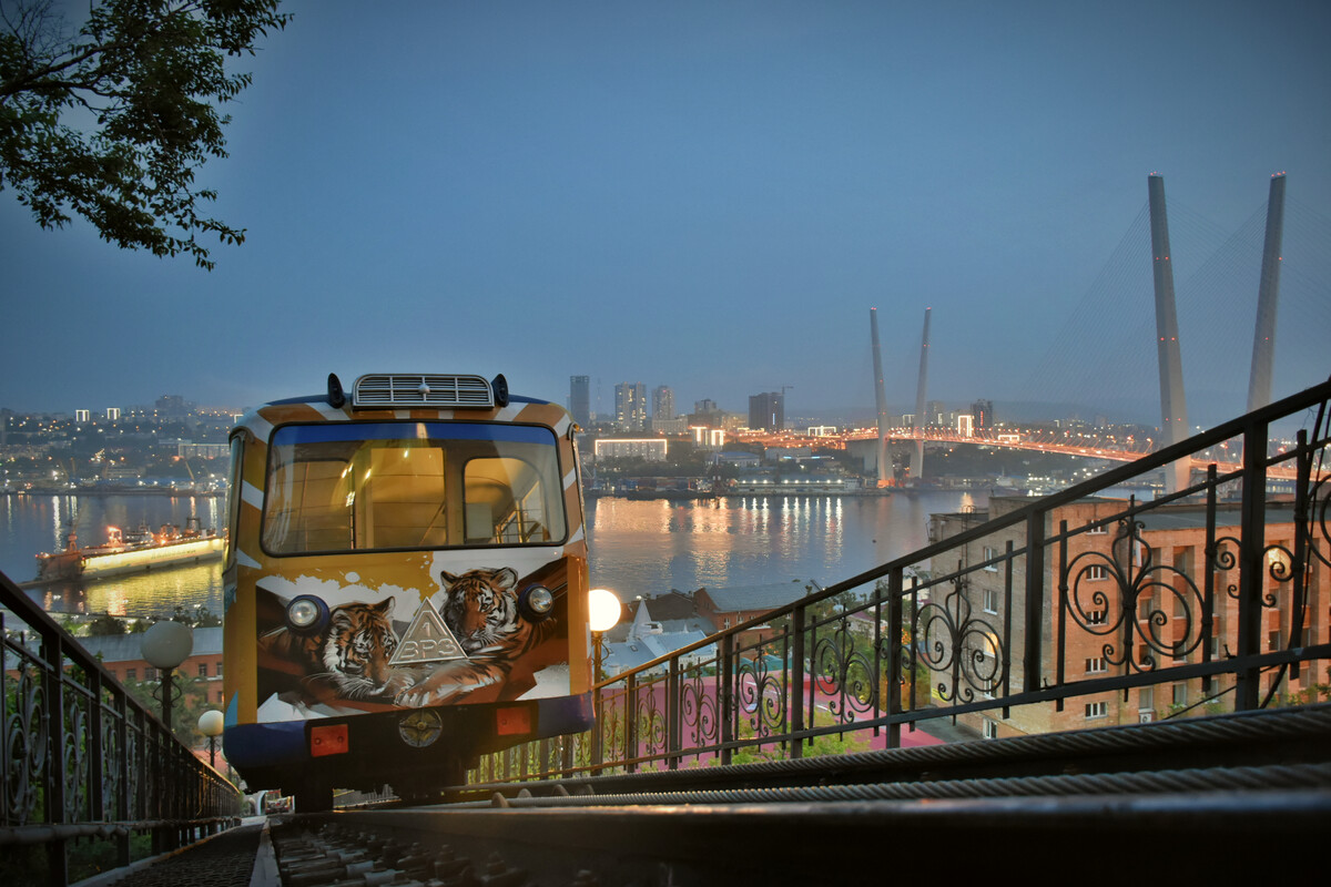 Владивосток, ЛВРЗ-1 № 1