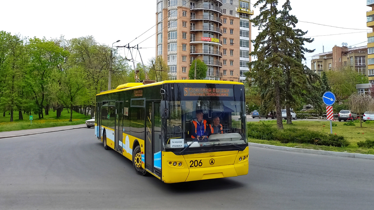 Кременчуг, ЛАЗ E183D1 № 206