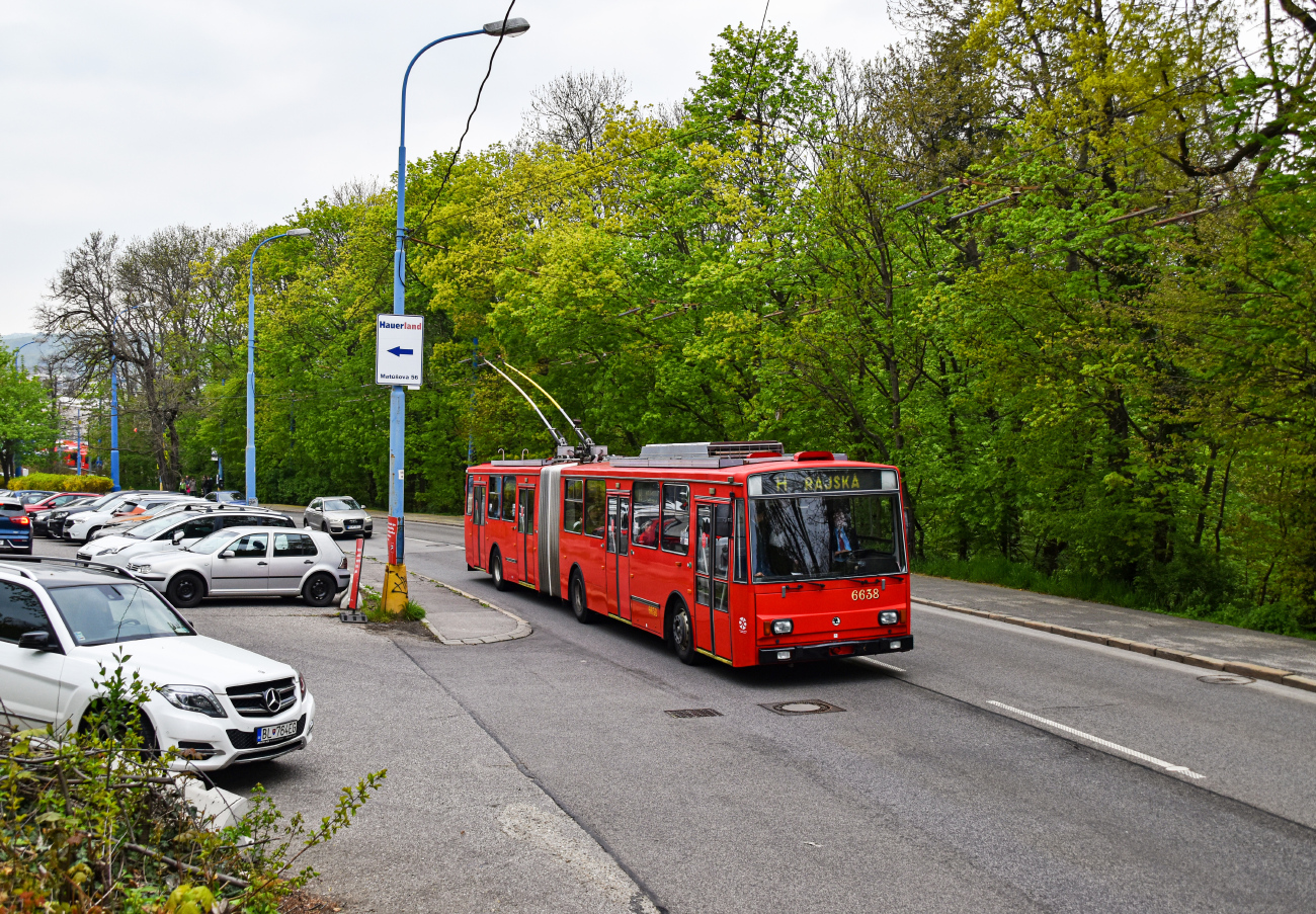 Братислава, Škoda 15Tr13/6M № 6638
