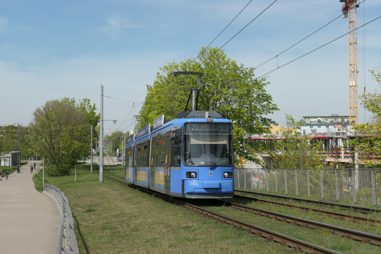 Мюнхен, Adtranz R2.2b № 2151