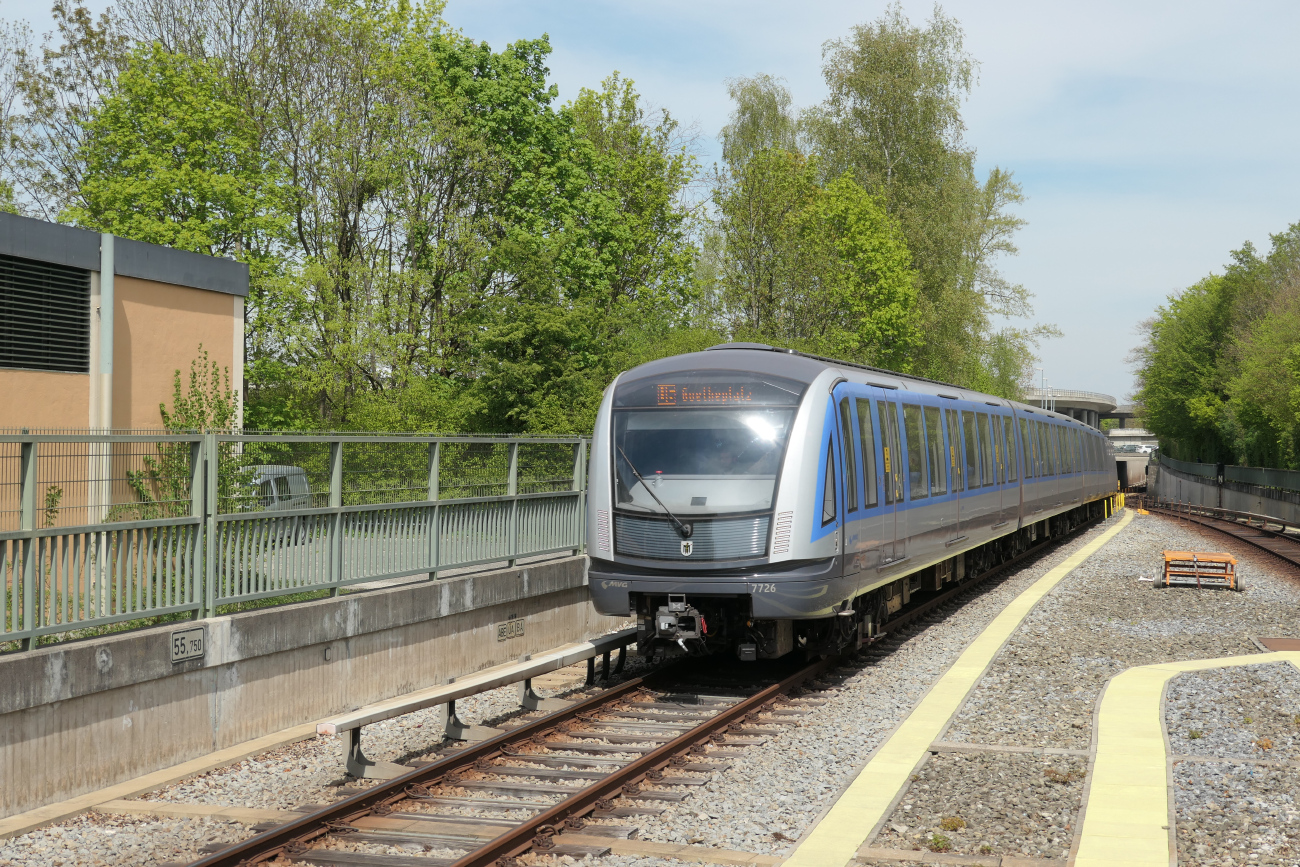 Мюнхен, Adtranz/Siemens C2.12 № 7726