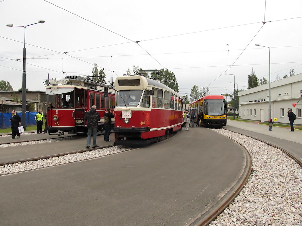 Варшава, Falkenried A № 43; Варшава, Konstal 13N № 407; Варшава, PESA Swing 120NaDuo № 3501; Варшава — Дни общественного транспорта (с 2002 г.)