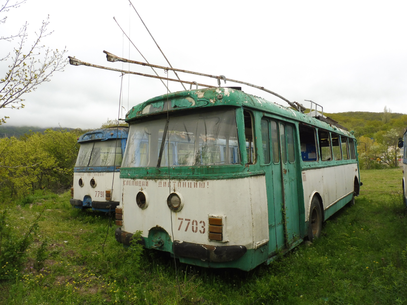 Крымский троллейбус, Škoda 9TrH27 № 7703