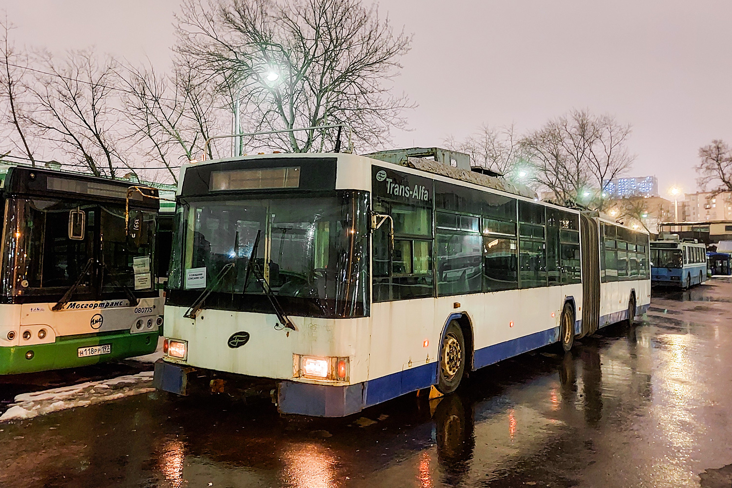 Москва, ВМЗ-62151 «Премьер» № 1624