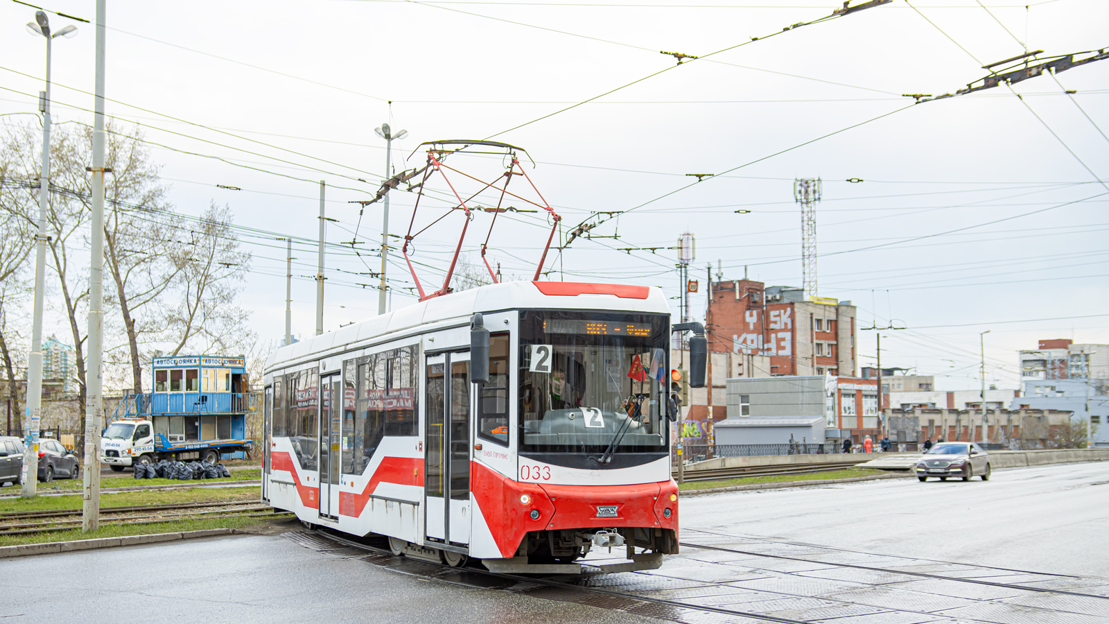 Екатеринбург, 71-407-01 № 033