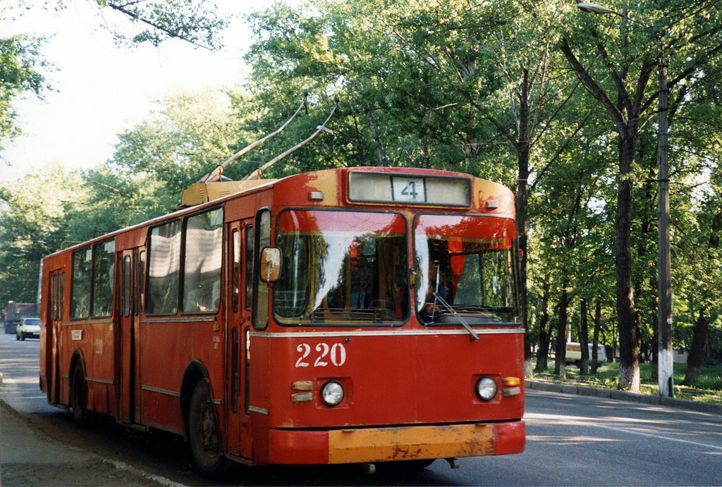 Бєлгород, ЗиУ-682В № 220; Бєлгород — Старые фотографии