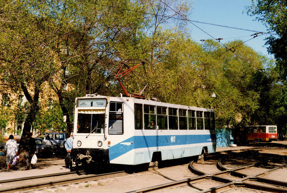 Кемерово, 71-608К № 107; Кемерово, 71-605 (КТМ-5М3) № 176; Кемерово — Старые фотографии