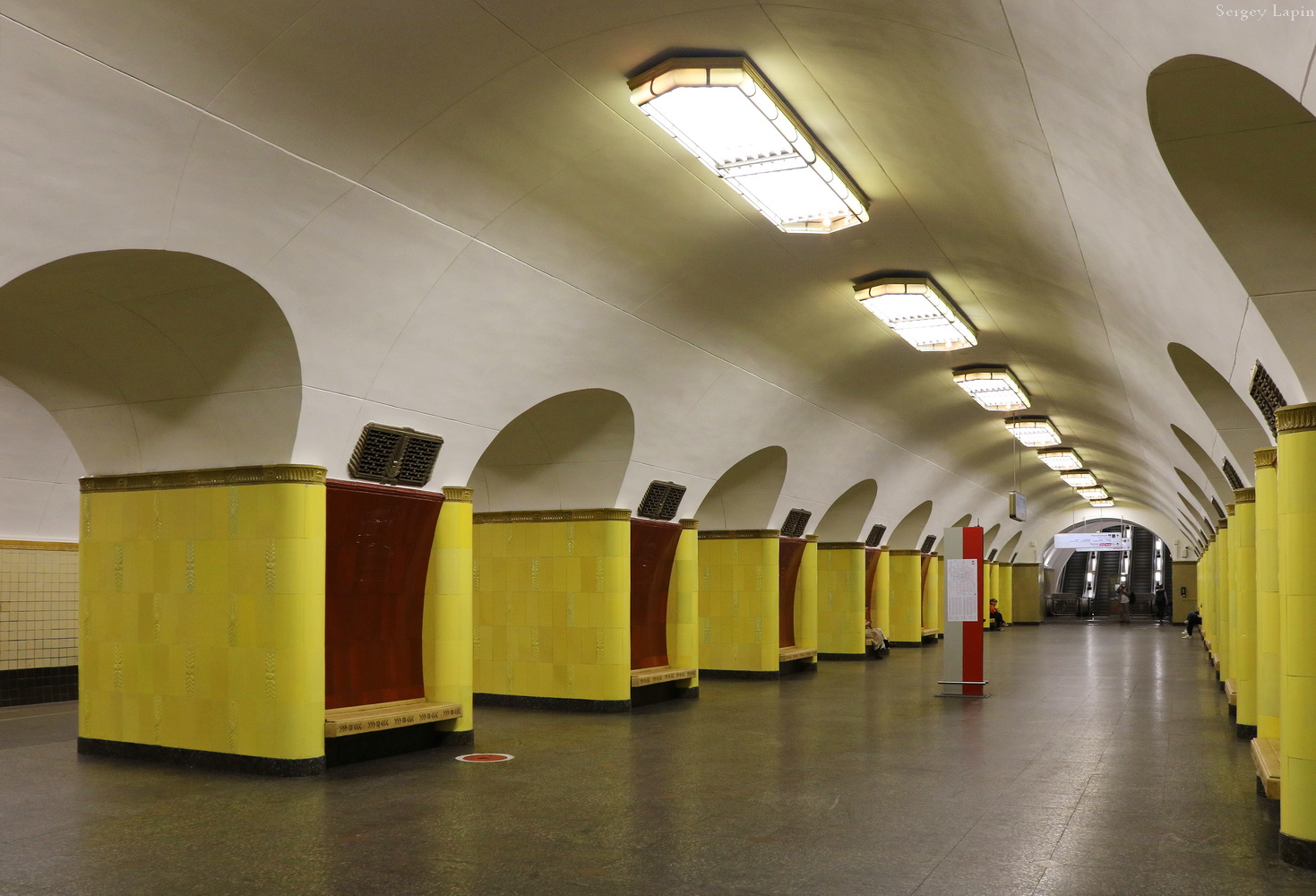 Москва — Метрополитен — [6] Калужско-Рижская линия