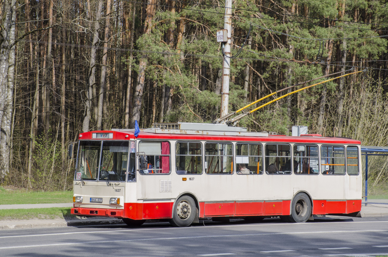 Вильнюс, Škoda 14Tr13/6 № 1637