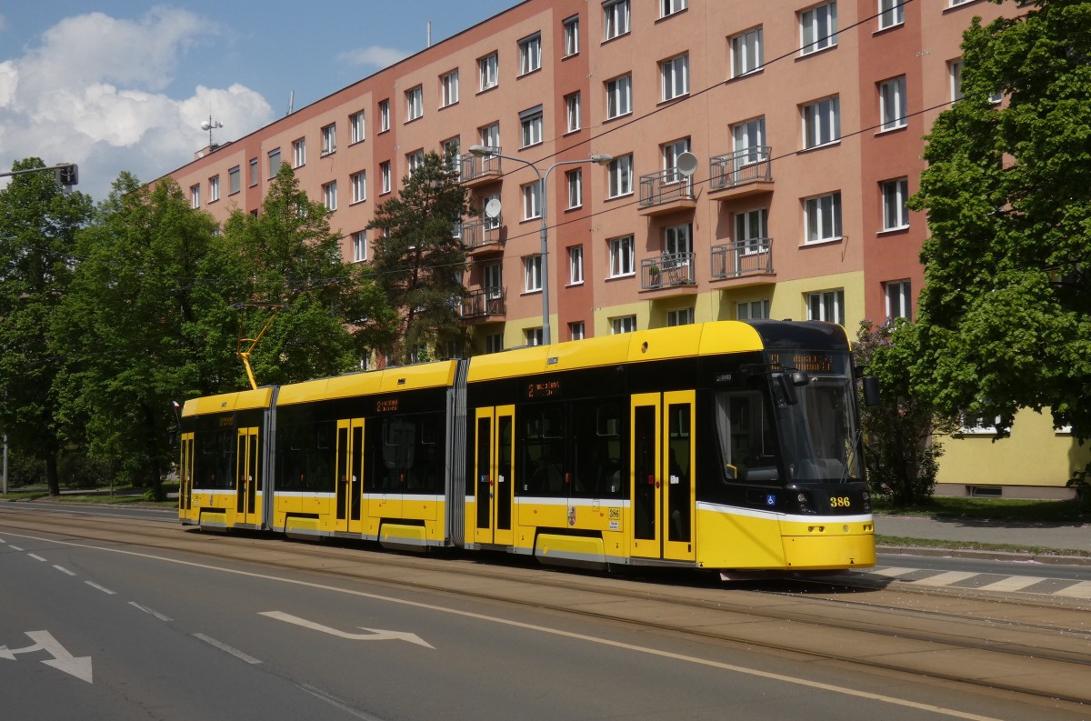 Пльзень, Škoda 40T ForCity Smart № 386