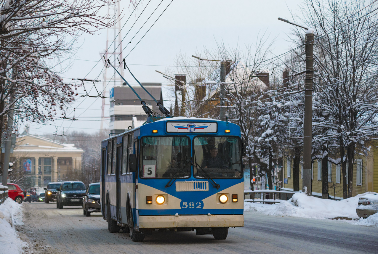 Киров, ЗиУ-682Г-012 [Г0А] № 582