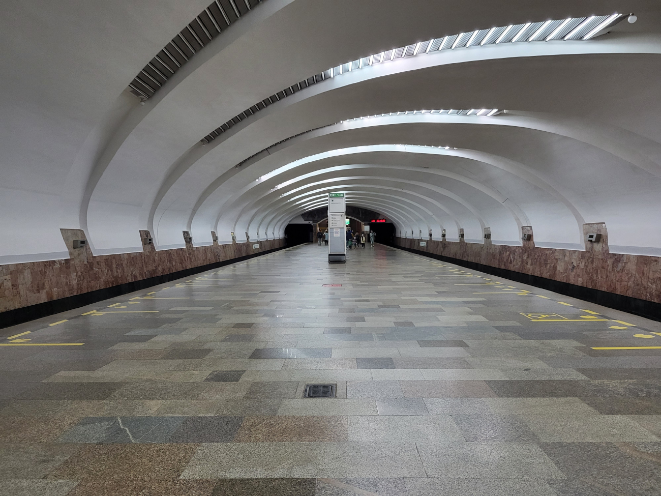 Jekaterinburga — Metro