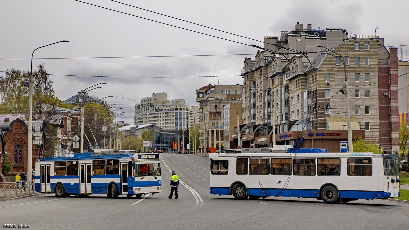 Владимир, ЗиУ-682Г-016.02 № 182; Владимир, ЗиУ-682Г-016.04 № 301