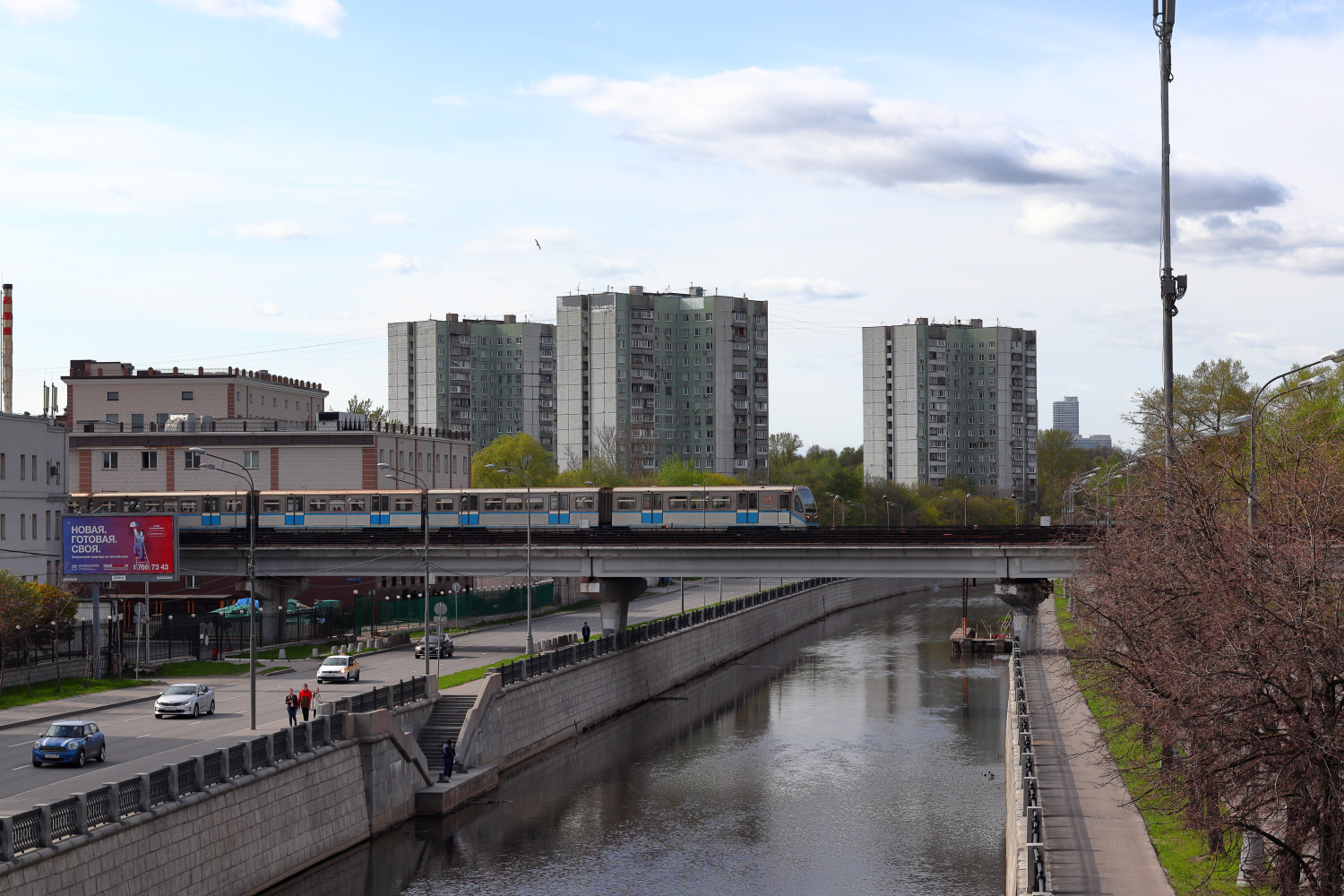 Москва — Метрополитен — [1] Сокольническая линия; Москва — Метрополитен — Подвижной состав — 81-740/741 «Русич» и модификации