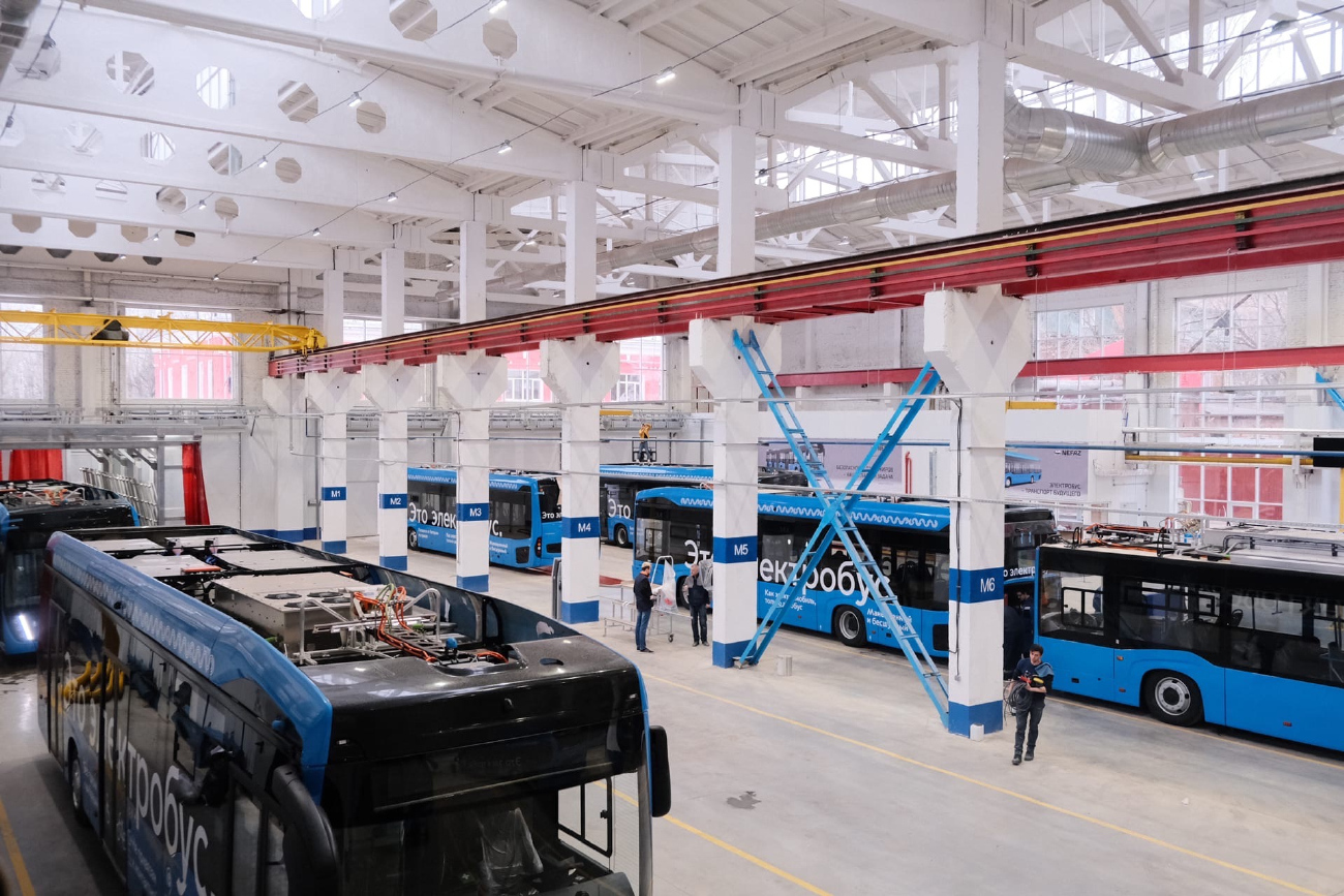 Москва — Сокольнический вагоноремонтно-строительный завод (СВАРЗ); Москва — Электробусы без номеров