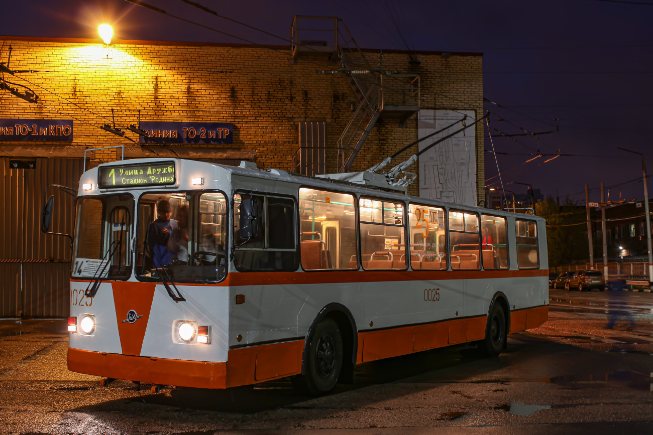 Khimki, ZiU-682G-016  [Г0М] # 0025