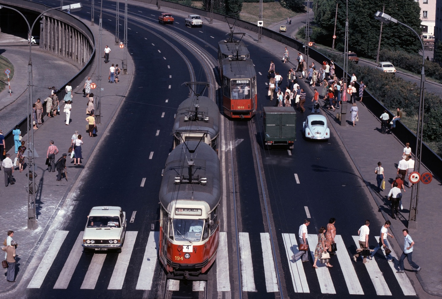 Варшава, Konstal 13N № 194; Варшава, Konstal 105N № 1049