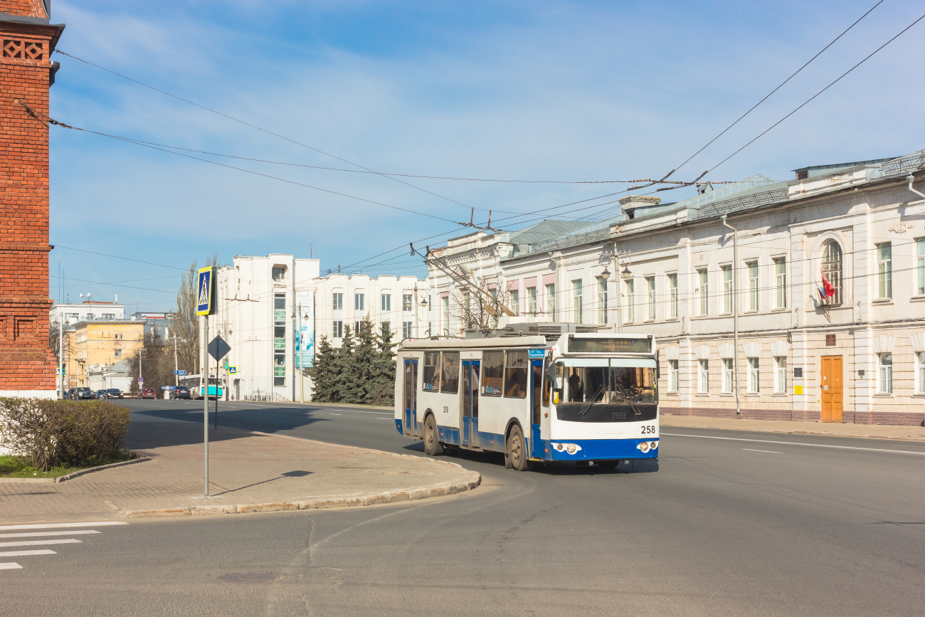 Владимир, ЗиУ-682Г-016.04 № 258