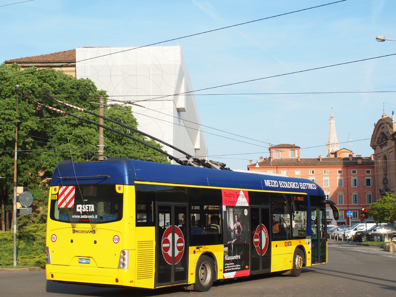 Modena, Neoplan 861 N6216 Electroliner # 06