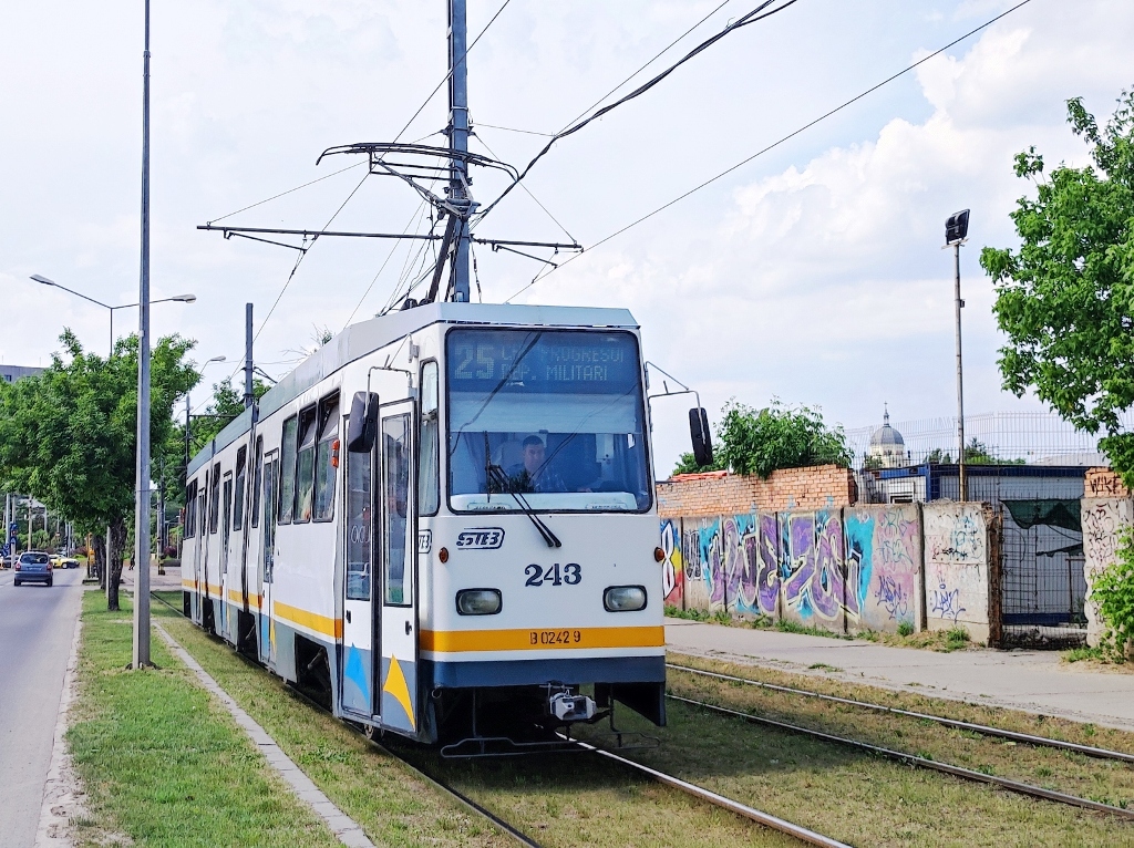 Бухарест - Илфов, FAUR V3A-93M № 243