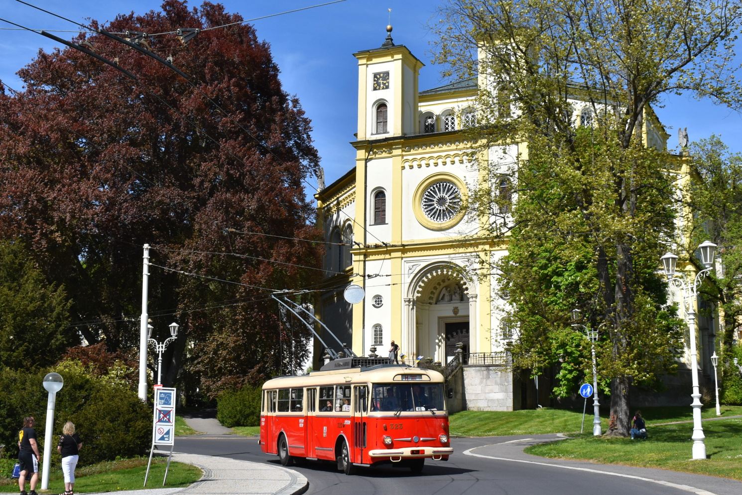 Пльзень, Škoda 9TrHT26 № 323; Марианске-Лазне — 120 лет электротранспорту в Марианских Лазнях (14.-15.05.2022); Марианске-Лазне — Начало курортного сезона; Марианске-Лазне — Троллейбусы из других городов