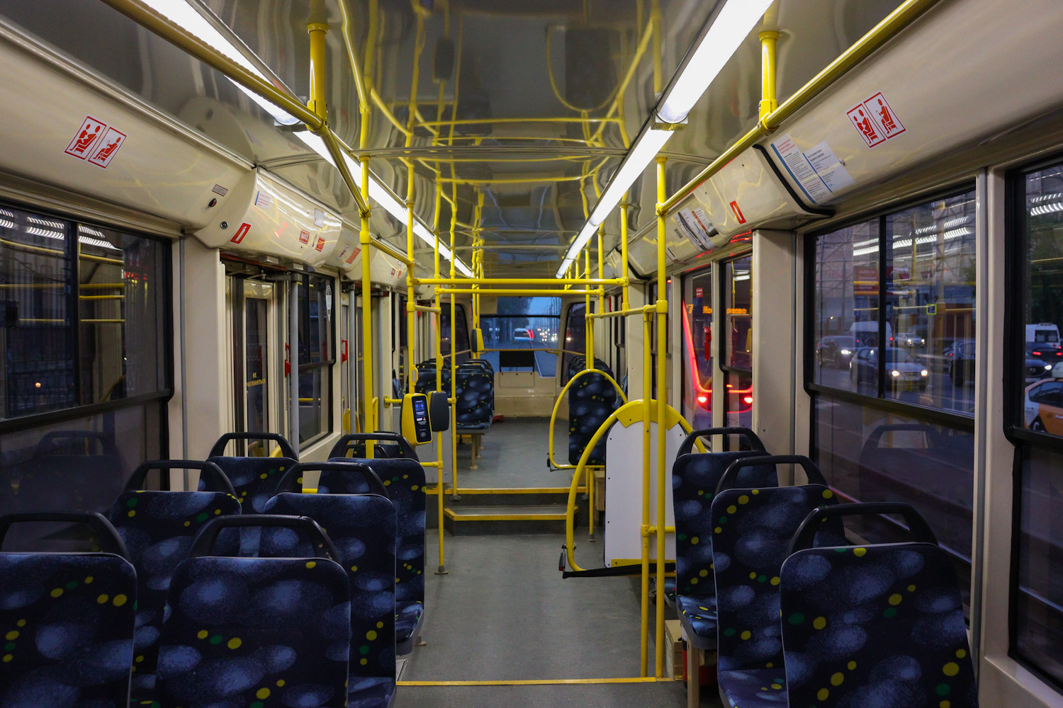 Москва, 71-623-02 № 2664